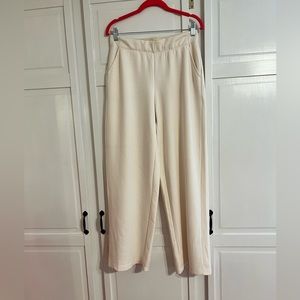 Max Studio Cream Wideleg knit pants in L